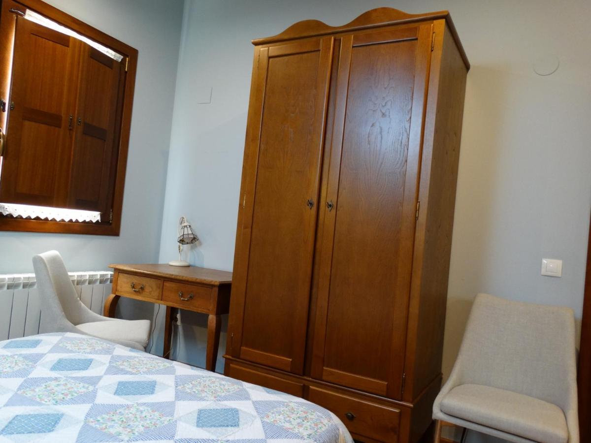 Apartamentos La Cruz De Paderne 나비아 외부 사진