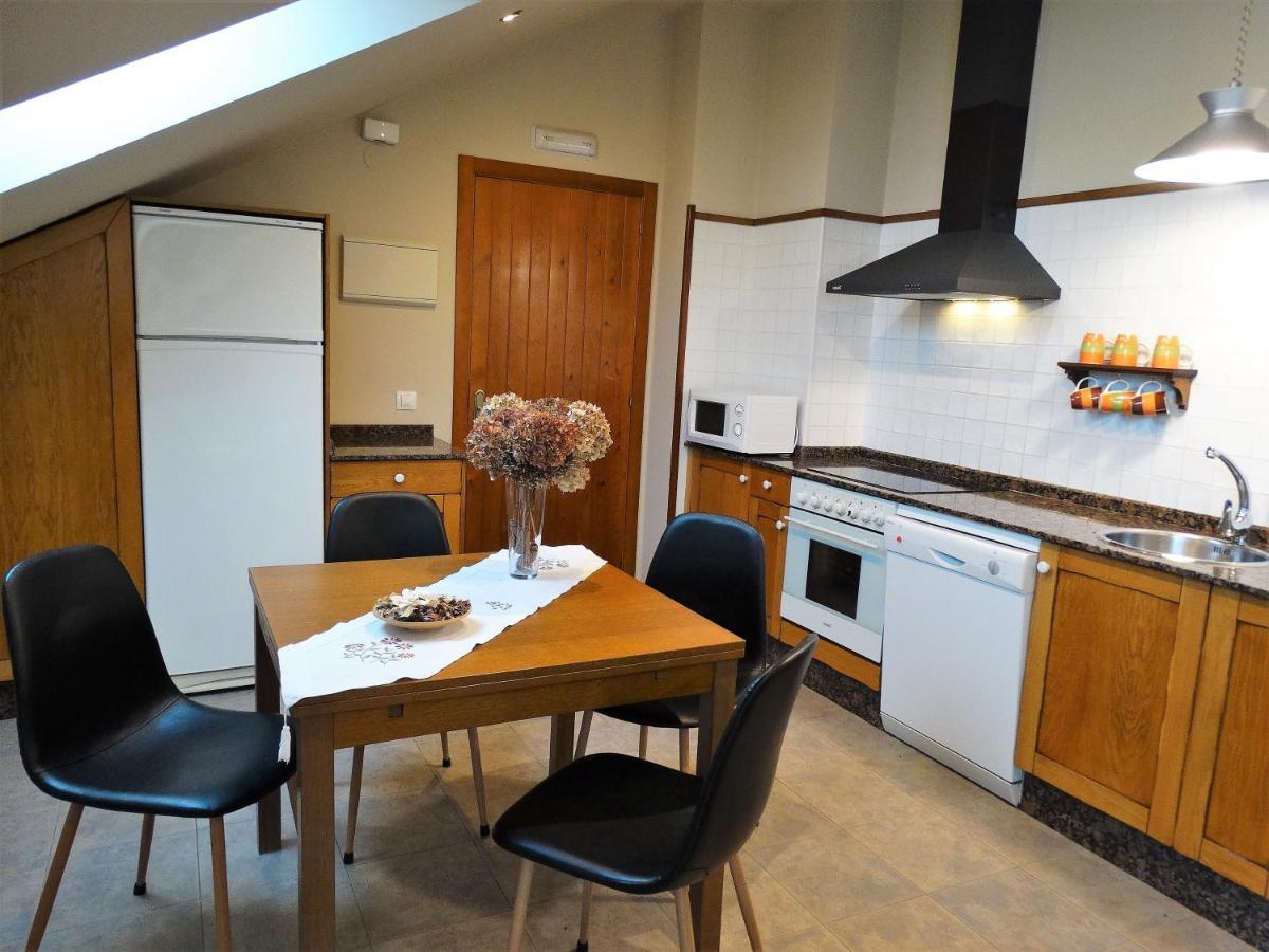 Apartamentos La Cruz De Paderne 나비아 외부 사진