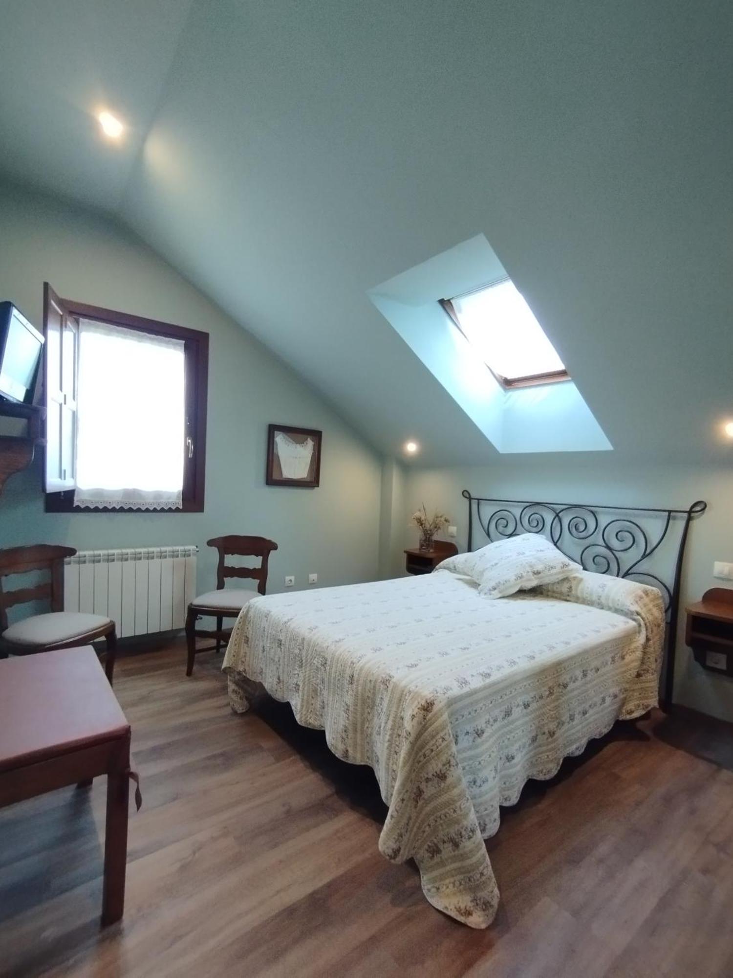 Apartamentos La Cruz De Paderne 나비아 객실 사진