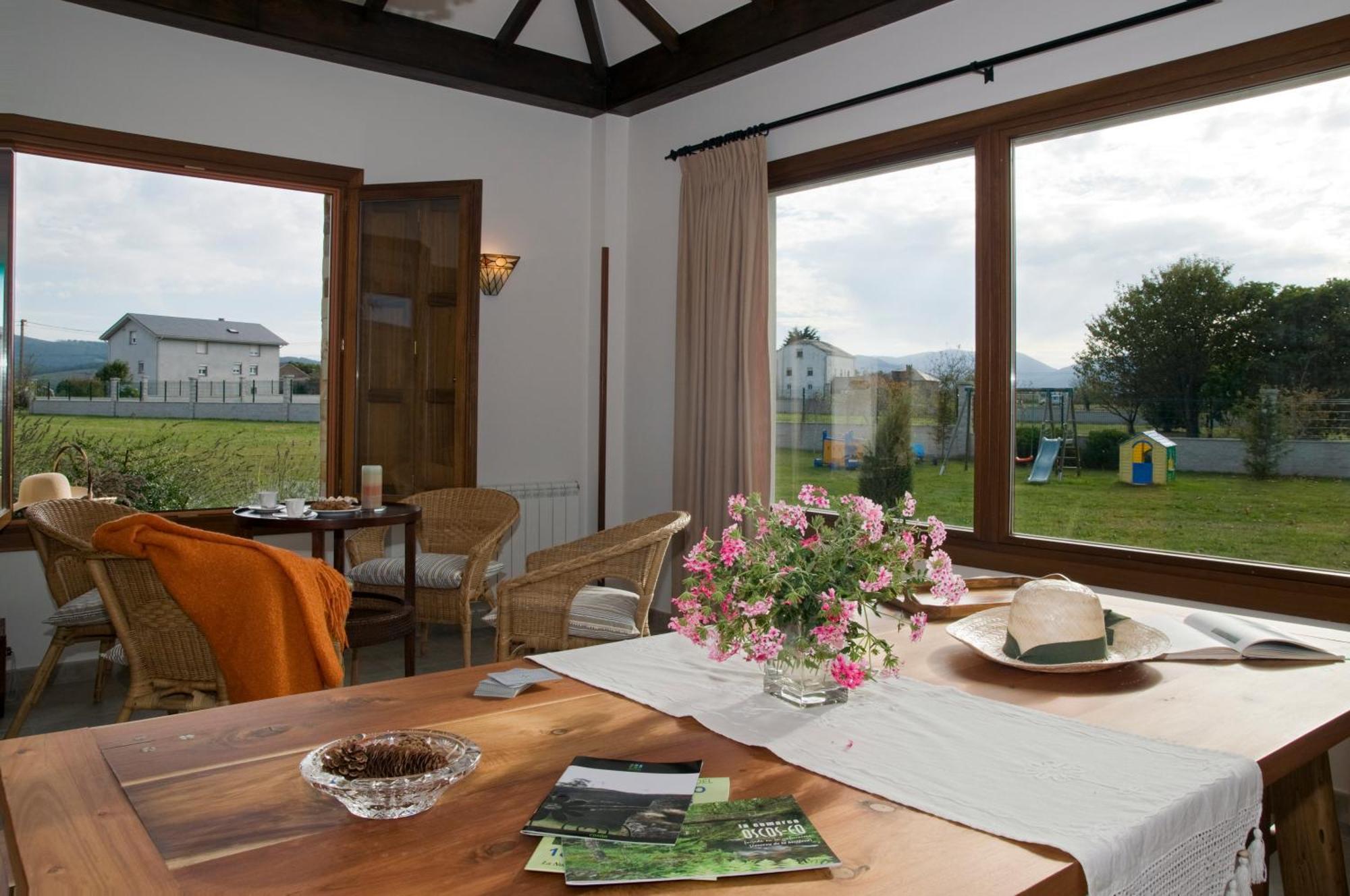 Apartamentos La Cruz De Paderne 나비아 외부 사진
